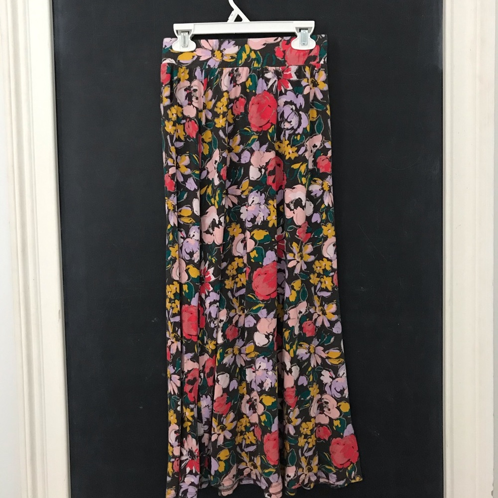 Girls floral maxi-skirt